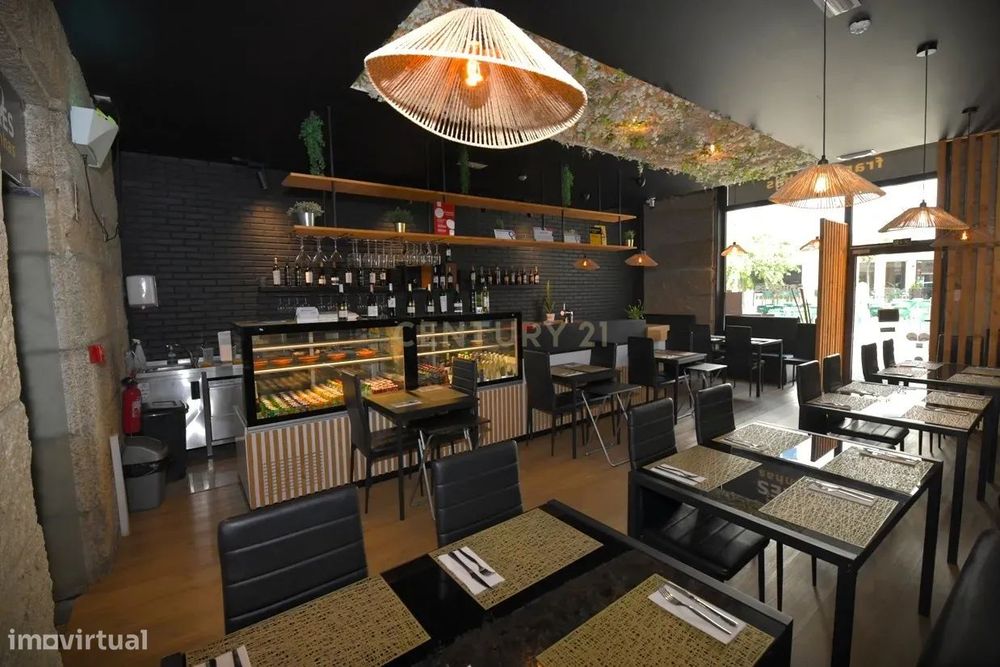 Restaurante, quase novo para trespasse, em zona turistica do centro da