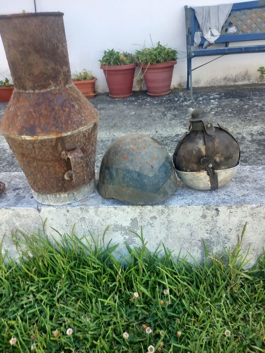 Antiguidades  militares entre outras