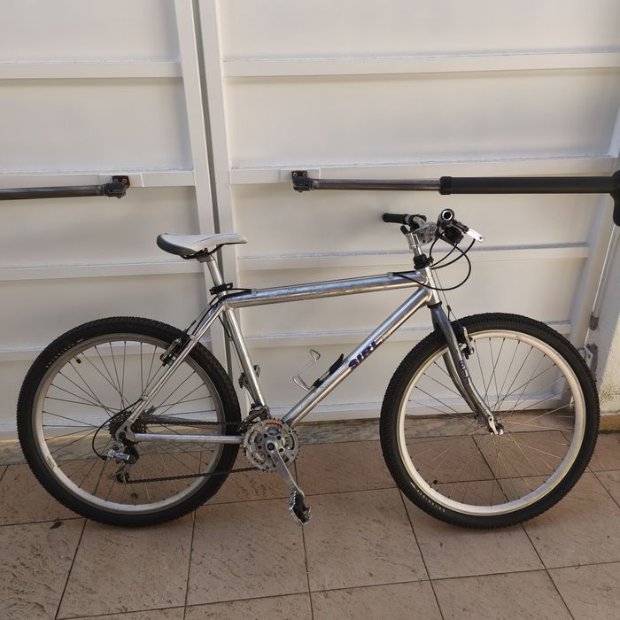 Bicicleta Sirla Alumínio