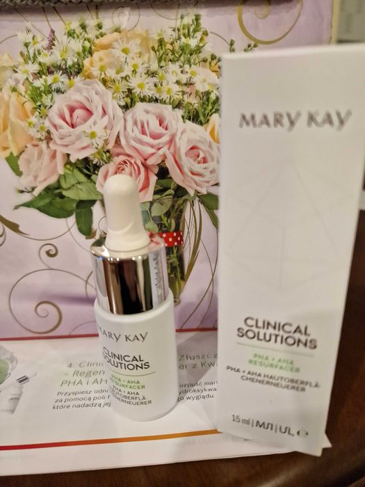Booster złuszczająco-regenerujacy Mary Kay