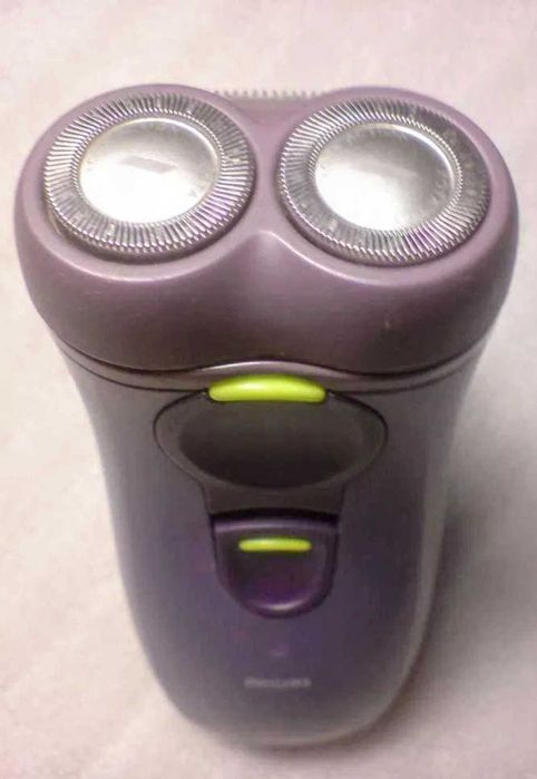 Электробритва Philips филипс