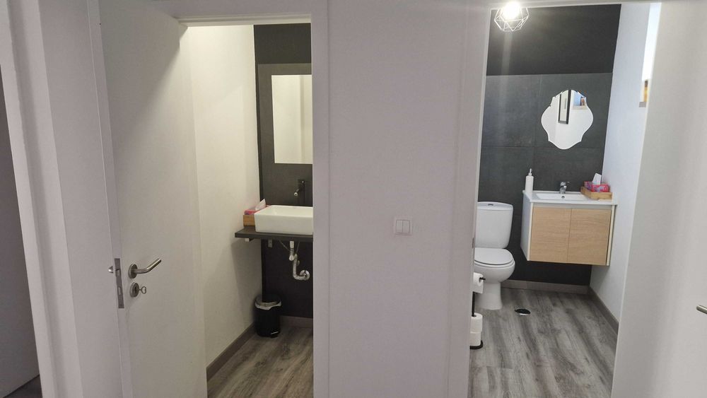 Arrendo sala de escritório no Seixal em Centro de Escritórios