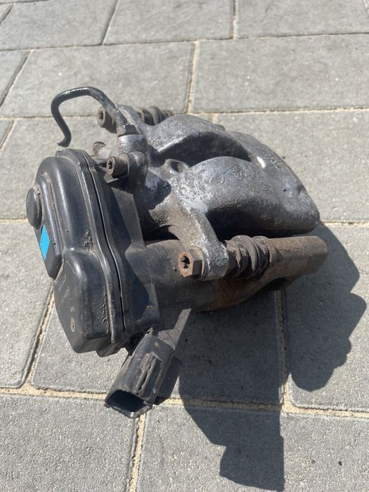 Електро Супорт правий лівий задній моторчиком 32338814 Scenic megane 3