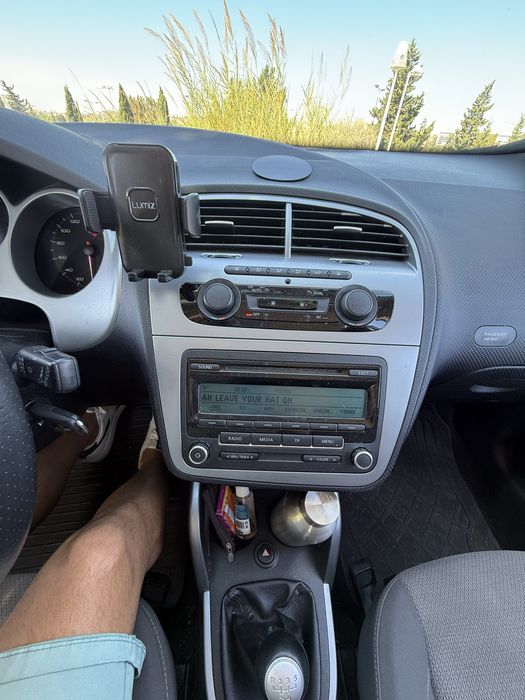 Seat alteia xl 1.6 tdi 2010 bom preco
