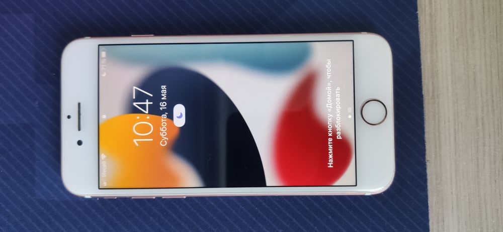 Продам iPhone 7 та X