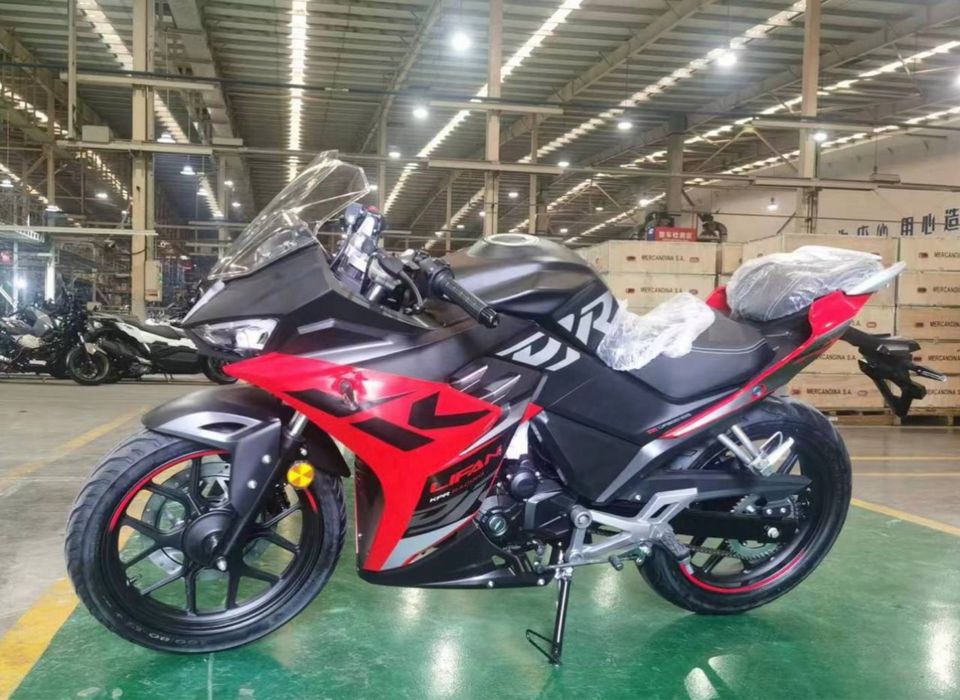 Акція безкошт. доставка Мотоцикл Lifan Ліфан KPR 200,  250 10s