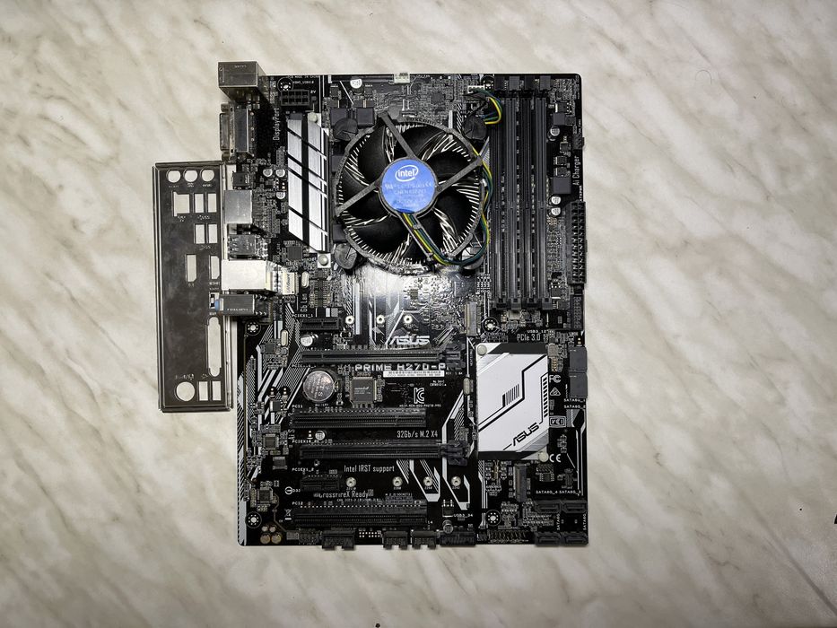 Комплект: asus prime h270-pro + i5-7400 + кулер