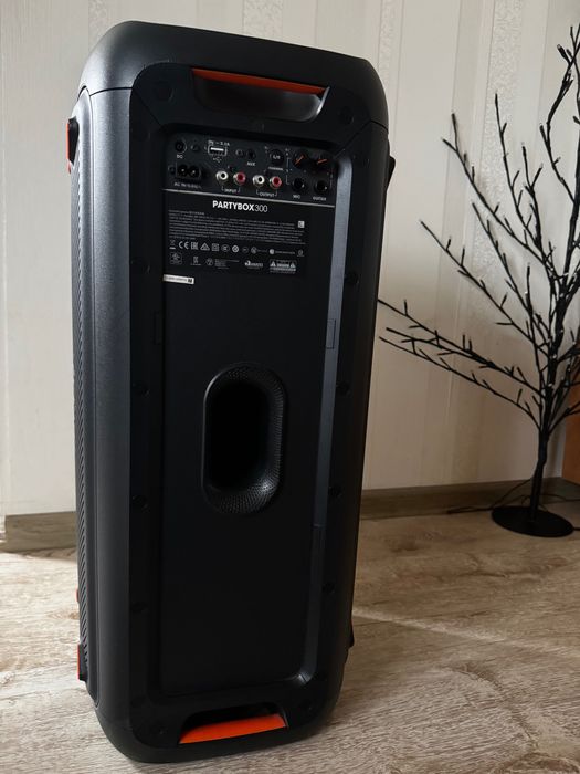 jbl partybox 300