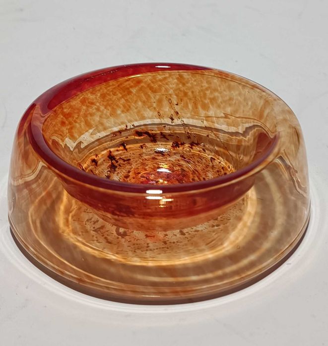 Peça decorativa em vidro – Cinzeiro & Taça reversível