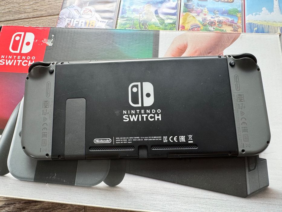 Mega okazja! Konsola Nintendo Switch duży zestaw 5 gier Zelda Fifa