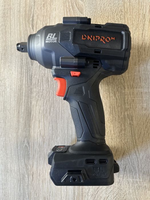 Акумуляторний гайковерт Dnipro-M DTW-202BC Ultra