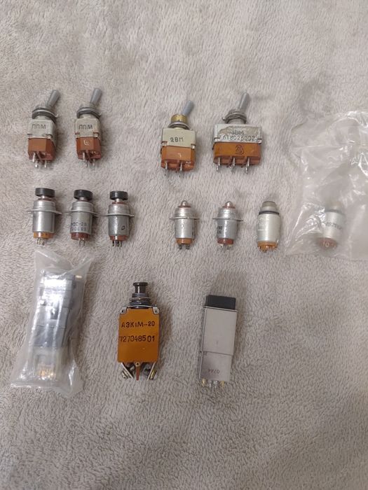 Кнопка 2КР,переключатель 2ВМ та інше