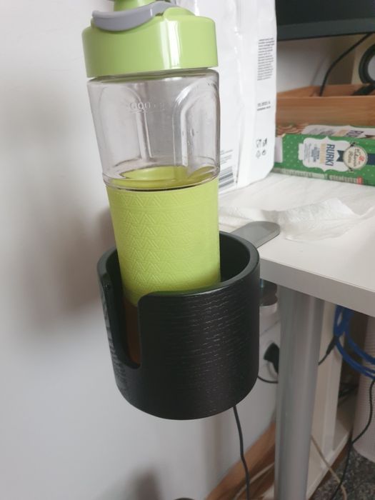 Uchwyt na kubek do biurka