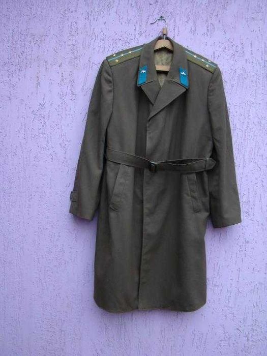 Офицерский плащ капитана и п/полковника ВВС СССР.