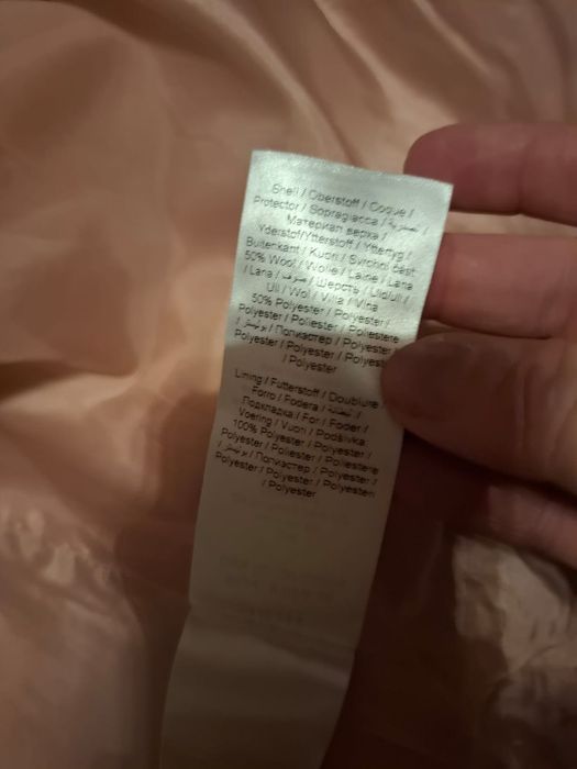 Piękny bukla płaszcz Ichi rozmiar M