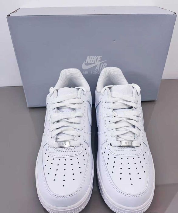 Buty meskie Mokasyny Nike_Air_Force_1_Low '07_Biały R.38