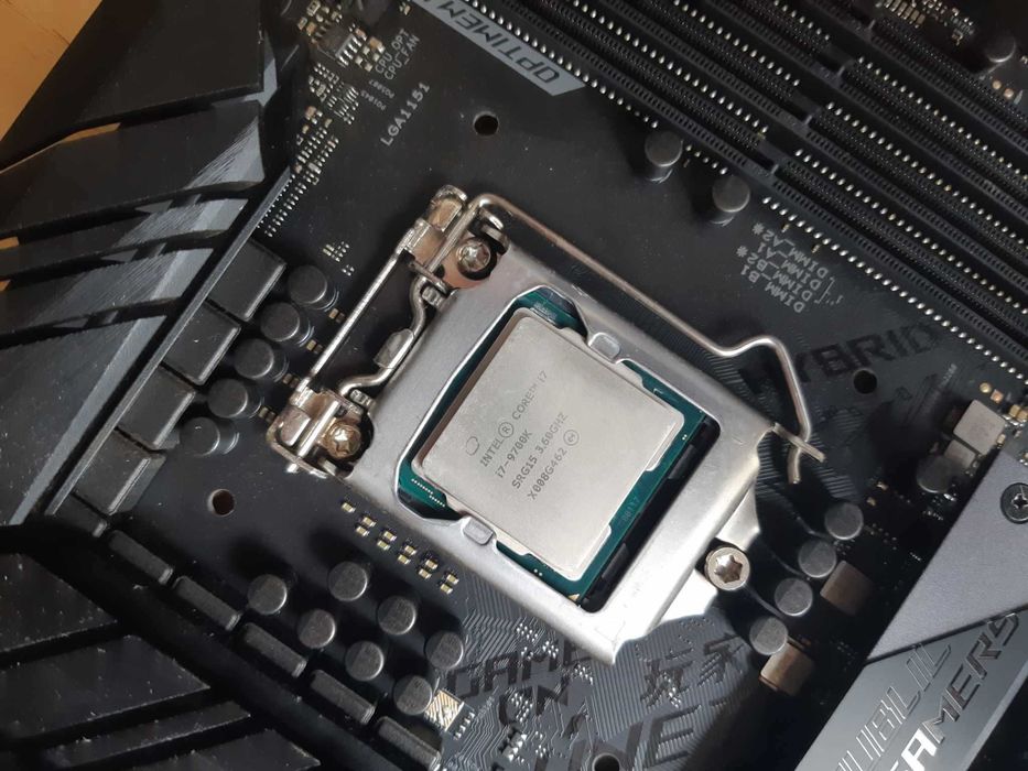 Asus ROG Strix Z390-E Gaming + Intel Core i7-9700K Gdańsk Chełm z