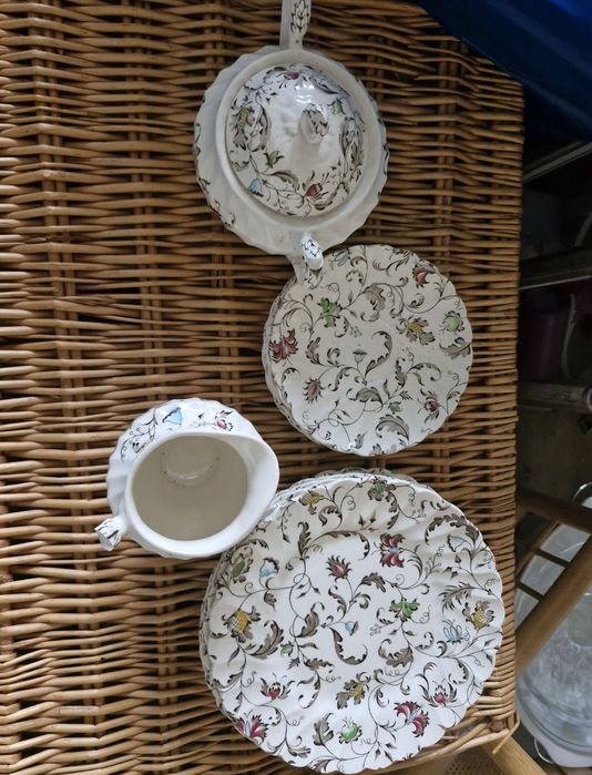 Myott porcelana angielska