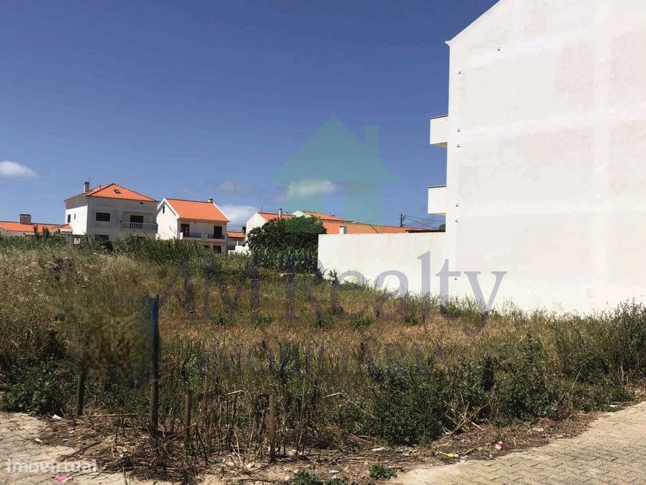 Oportunidade Lote Centro Cidade Peniche — Peniche, Leiria