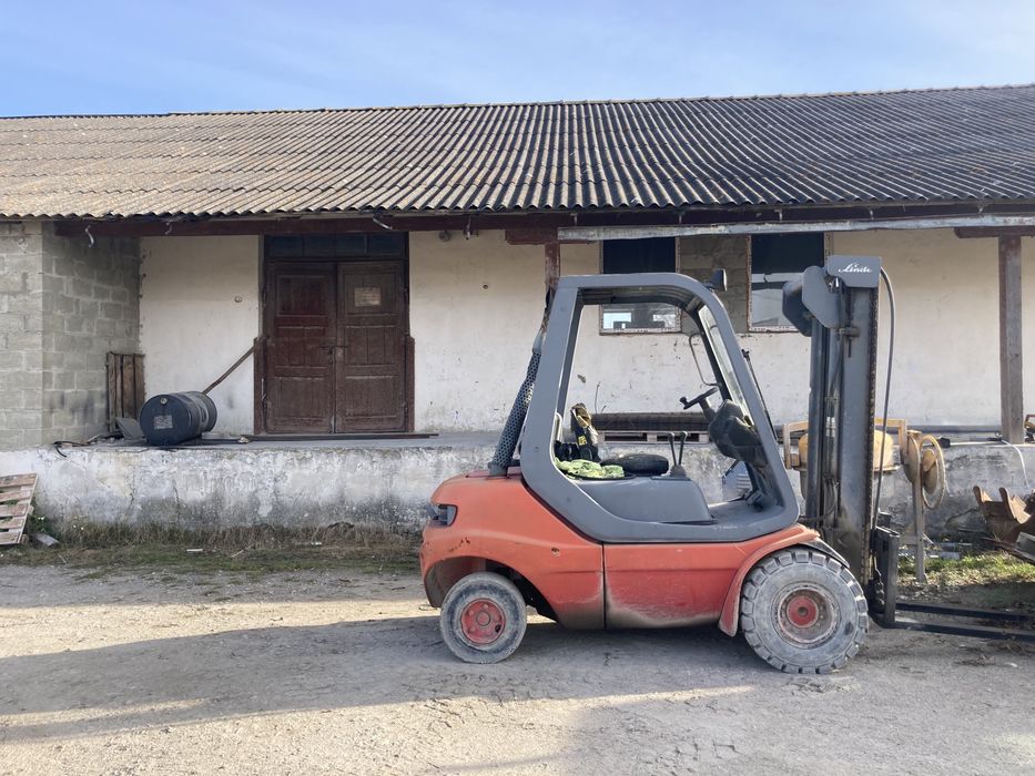 Послуги спецтехнікою.