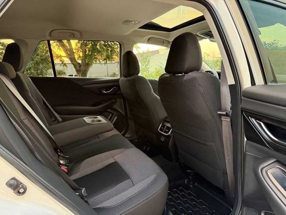 Subaru Outback      2024