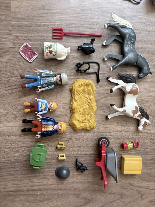 Playmobil.