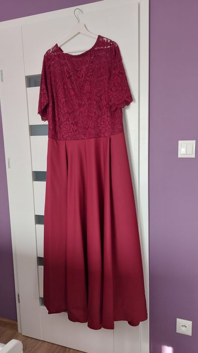 Sukienka maxi bordo