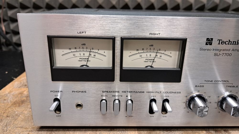 Wzmacniacz Technics SU-7700