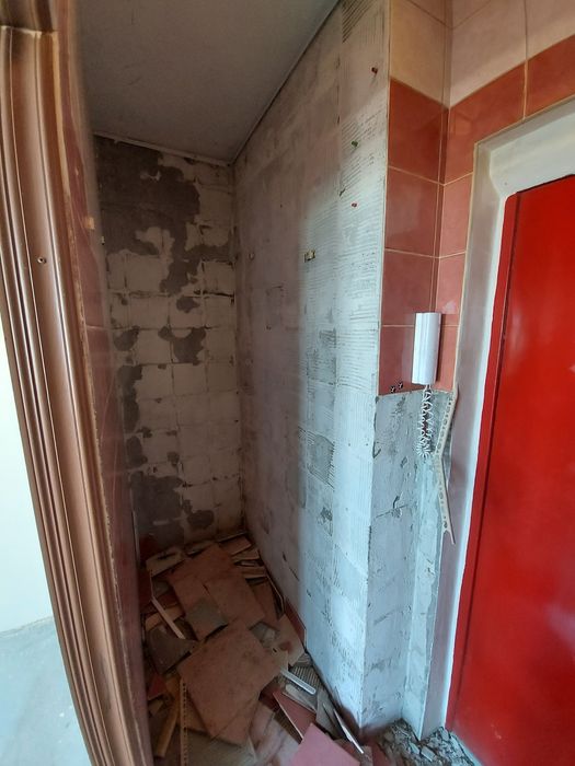 Wyburzenia ścian, skuwanie tynków, płytek, wynoszenie gruzu