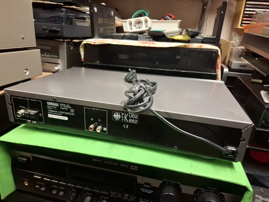 Tuner Yamaha TX-492RDS