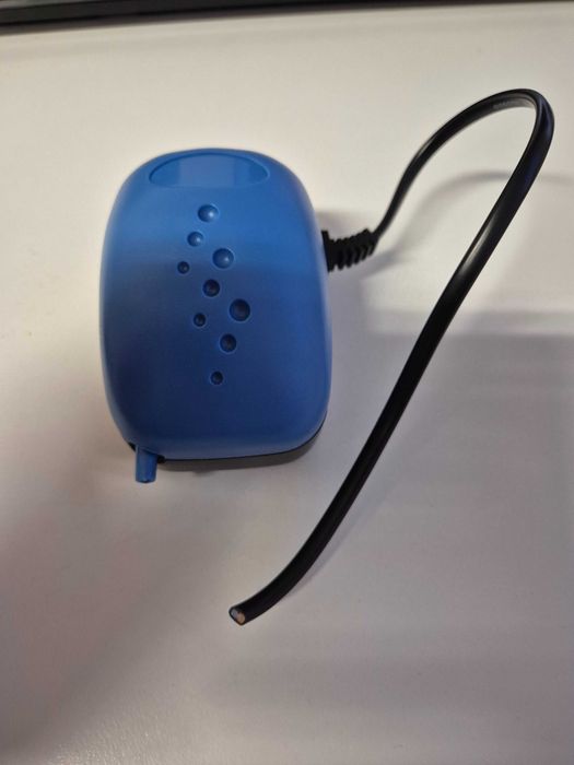 Pompka akwarystyczna Happet ACO-2201 1,8W. 1,3L/h z uciętym przewodem