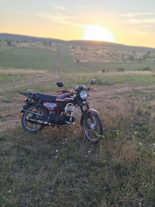 Продам мотоцикл мустанг 125