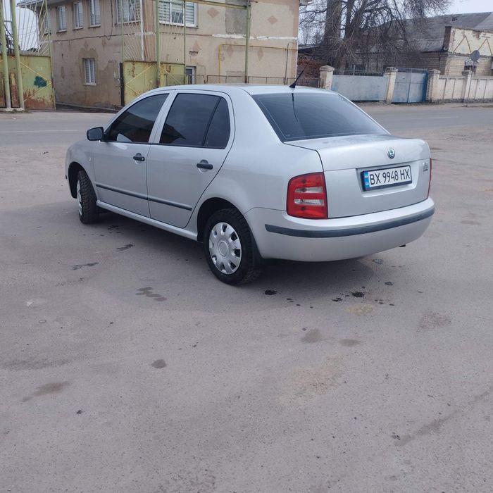 Продам гарненьку машинку