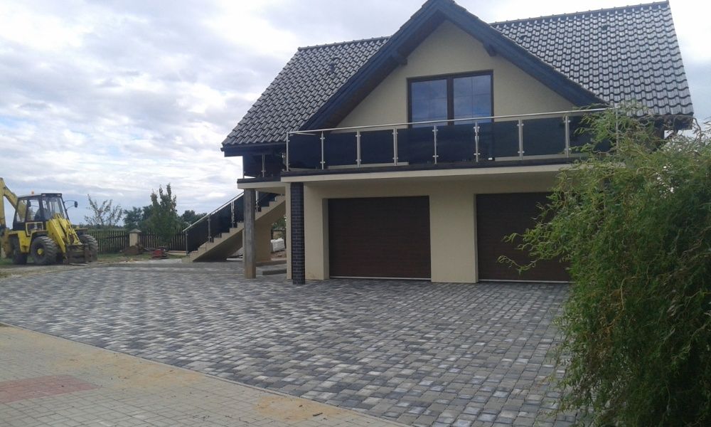 Układanie kostki brukowej, odwodnienie, trawniki, koparka, beton