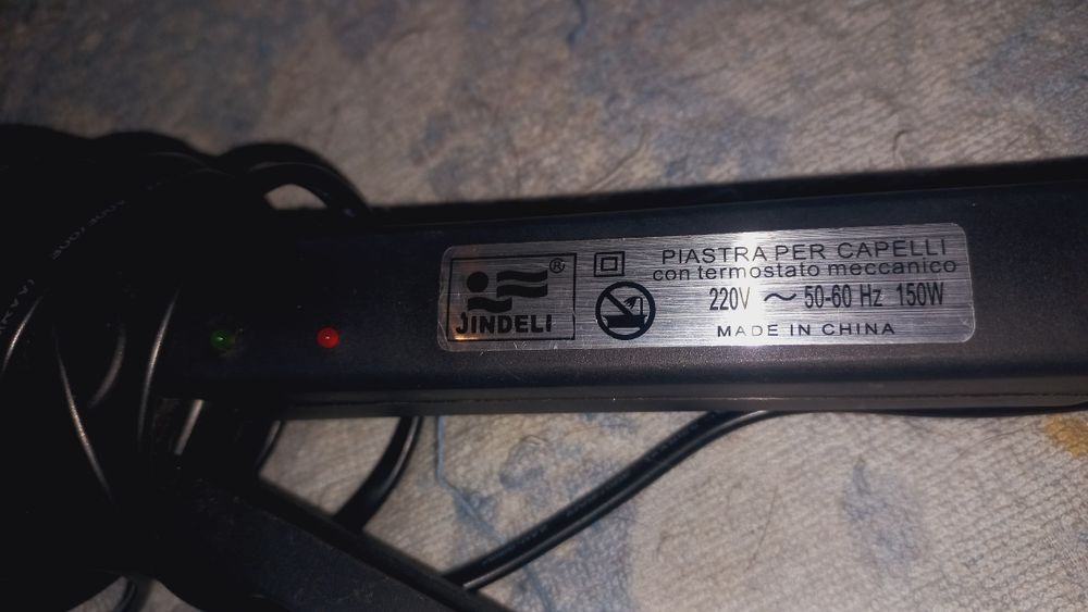 Утюжок  для волос