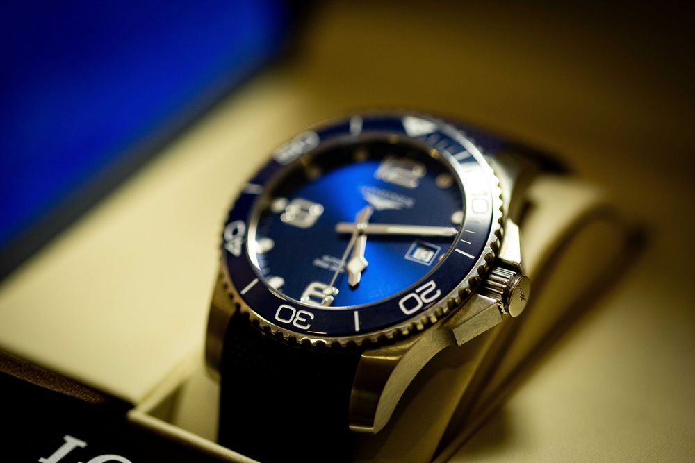 Часы Longines HydroConquest L3.781.4.96.9