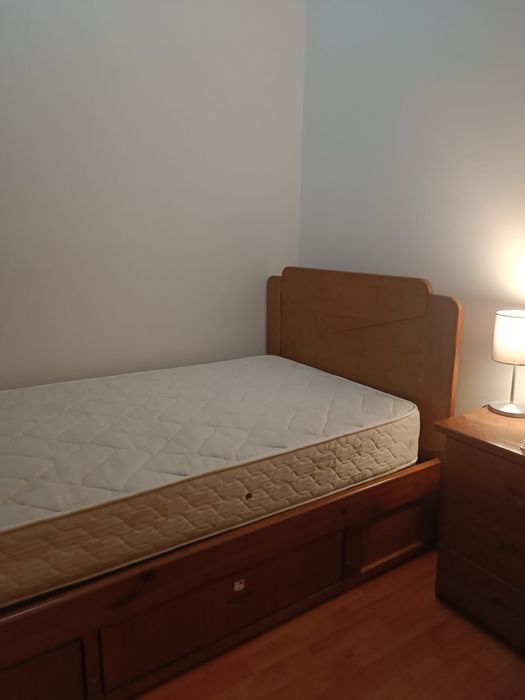 Cama de solteiro