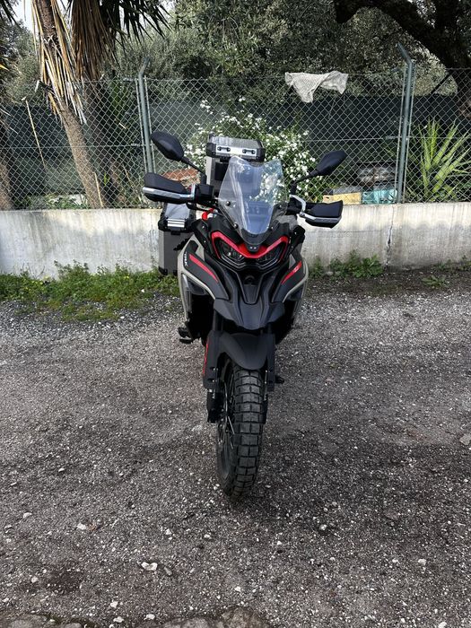 Benelli TRK 702 X
