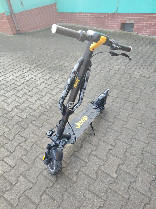 Hulajnoga elektryczna jeep 2×E URBAN CAMOU