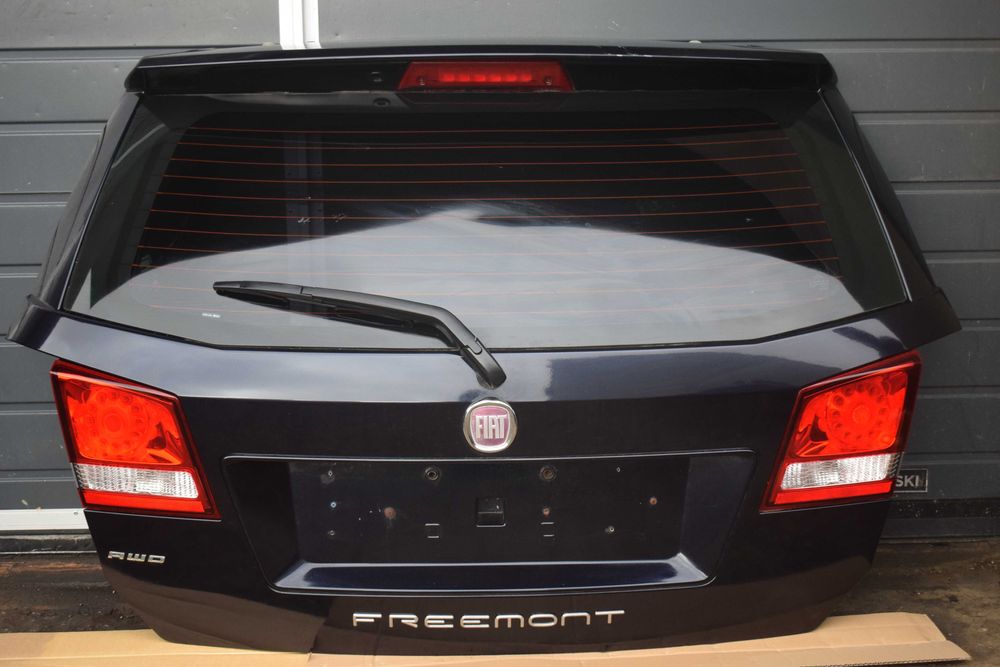 klapa tył tylna szyba kompletna FIAT FREEMONT 12R.kolor granat