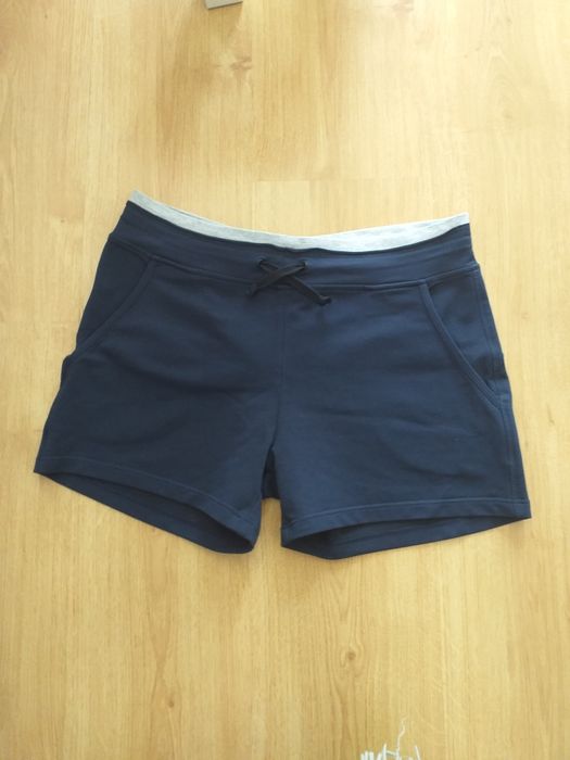 Spodenki szorty Moraj r 40 L granatowe