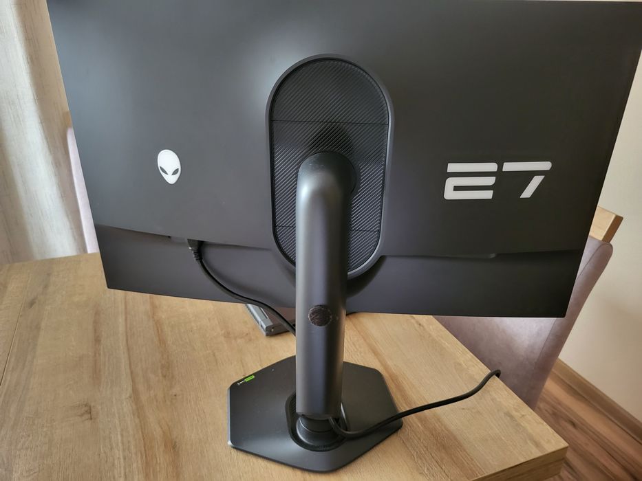 Monitor 27 1440p Dell Alienware AW2724DM