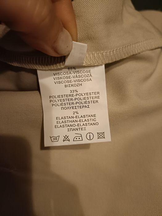 Spodnie damskie szerokie kremowe rozm L