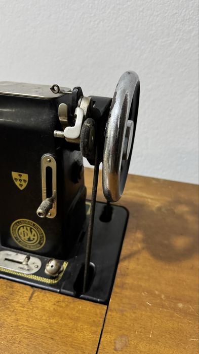 Maquina de costura Oliva