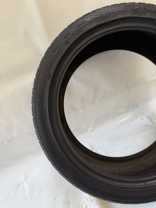 235/40/19 Continental ContiSportContact 3 96W