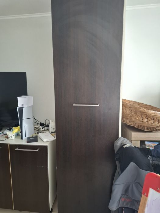 OPORTUNIDADE!!!Vendo 2 armários altos e 2 baixos de cozinha ou arrumos