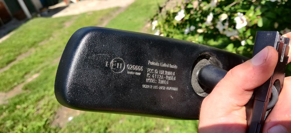 Дзеркало салонне заднього виду з дисплеєм

Sonata Optimа повна опція