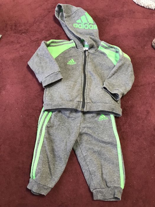 Спортивный костюм