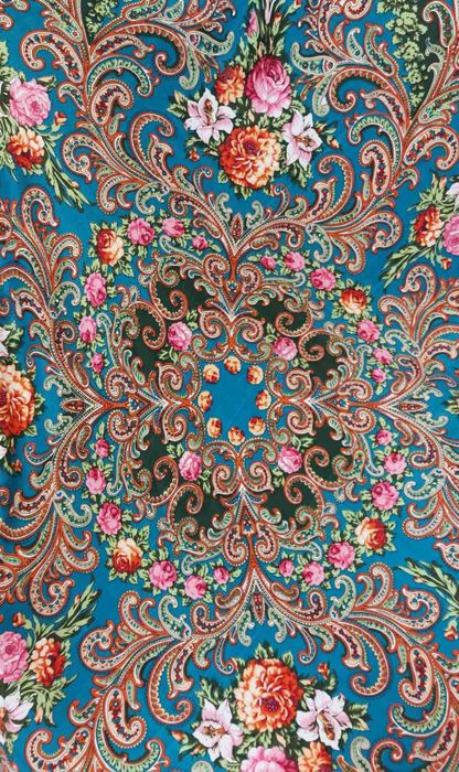 Українська хустка зелена з китицями