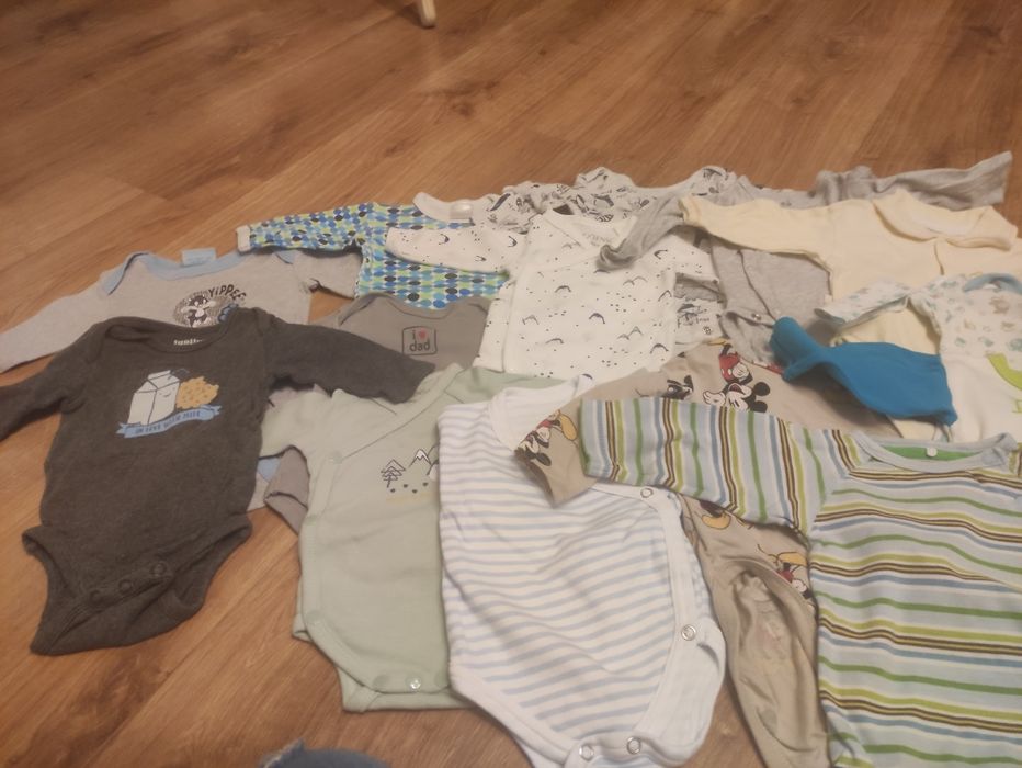 Body niemowlęce rozmiar 56